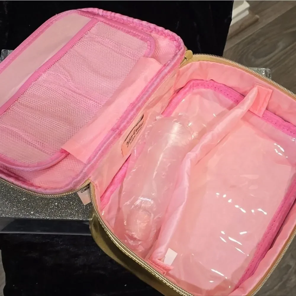 Juicy Couture JC Heart Logo Zip Around Cosmetic Bag w/Removable Dividers‎